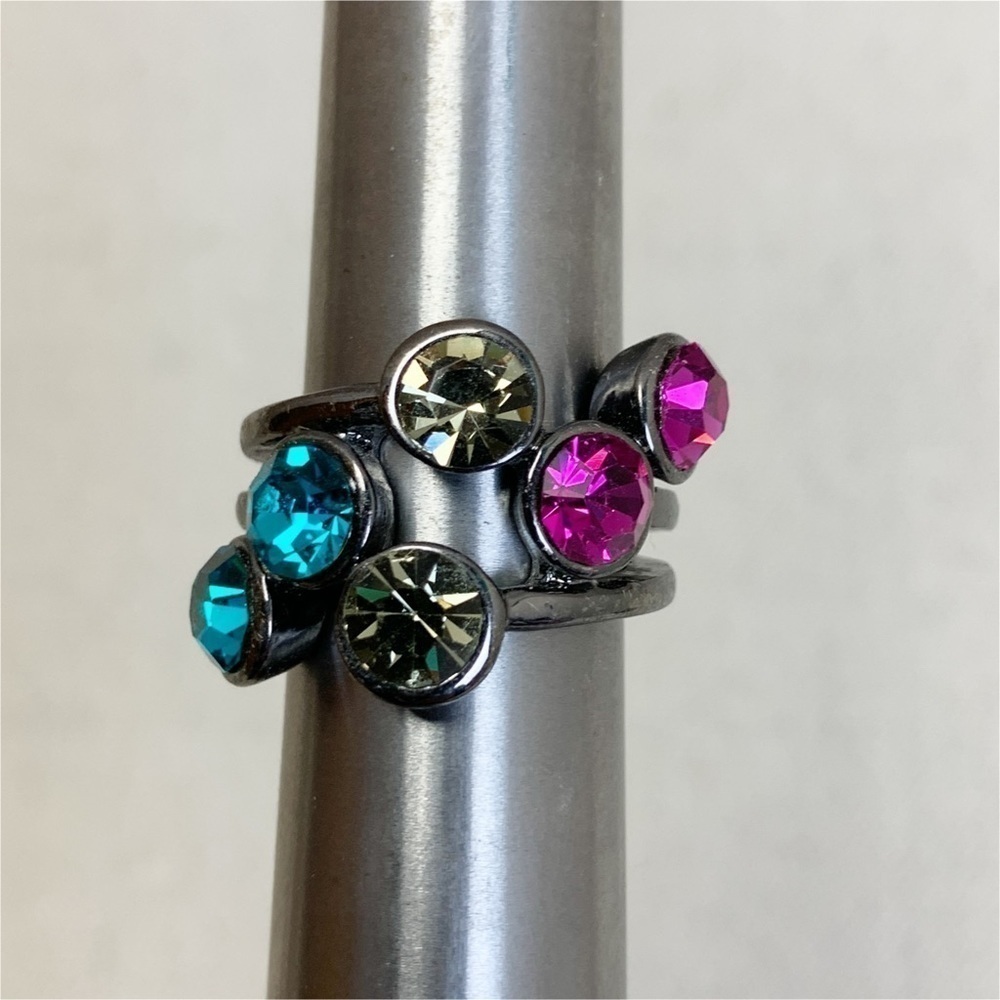 Gunmetal multi colored Fun Rhinestone Ring 7 - Picture 4 of 5